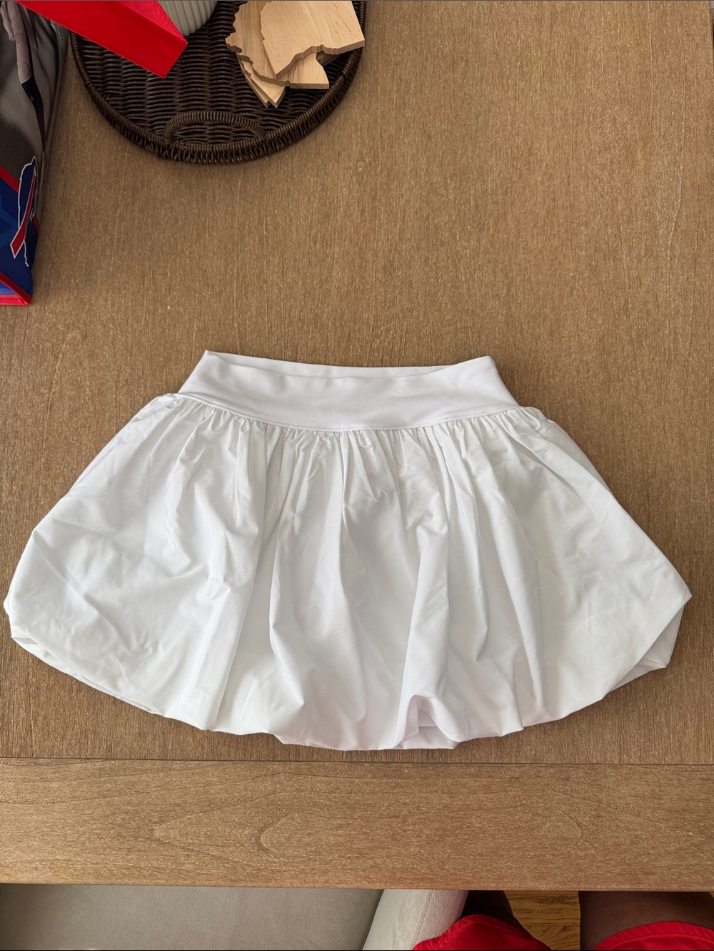 White Women’s Bubble Skirt: NWT